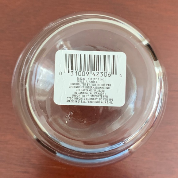 New!  Clear Glass Vase 7" High - Picture 6 of 6